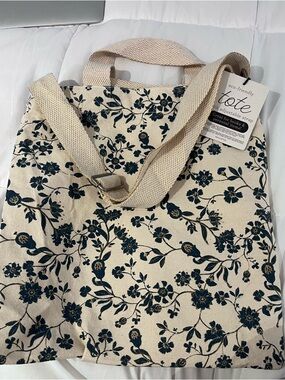 Eco-Friendly Floral Canvas Tote Bag with Adjustable Strap - Cream and Dark Green